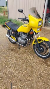 Yamaha XJ750 - 02